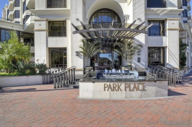 700 W Harbor Dr 2503, San Diego, CA 92101