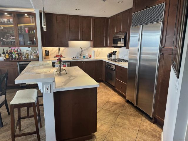 700 W Harbor Dr 2503, San Diego, CA 92101