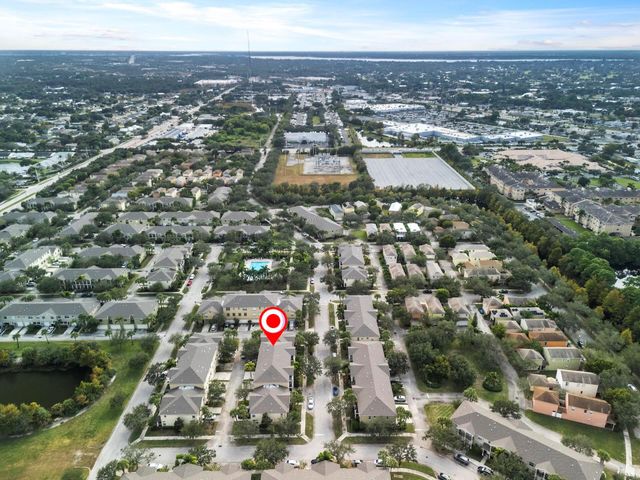 1901 SE High Springs Drive, Port St Lucie, FL 34952
