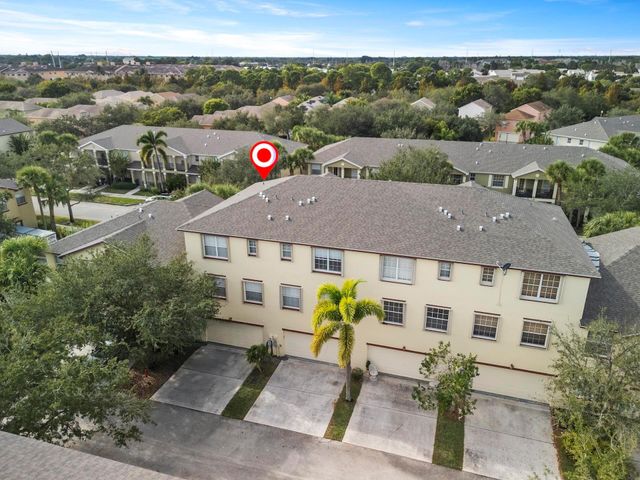 1901 SE High Springs Drive, Port St Lucie, FL 34952