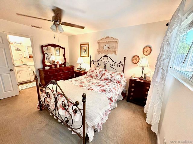 1259 Siggson Ave, Escondido, CA 92027