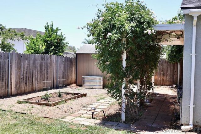 1259 Siggson Ave, Escondido, CA 92027
