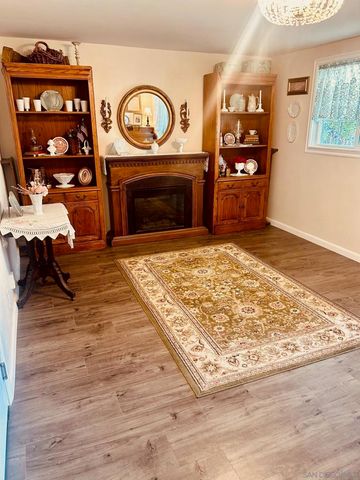 1259 Siggson Ave, Escondido, CA 92027