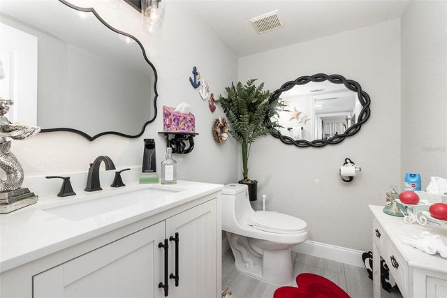 3244 AMACA CIRCLE, Orlando, FL 32837