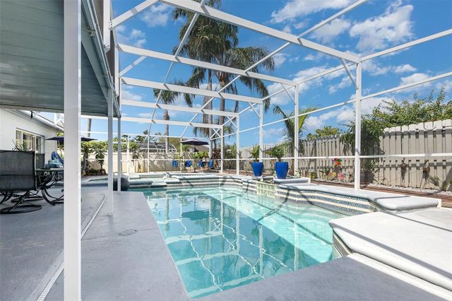 3244 AMACA CIRCLE, Orlando, FL 32837
