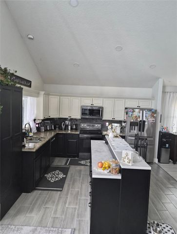 3244 AMACA CIRCLE, Orlando, FL 32837