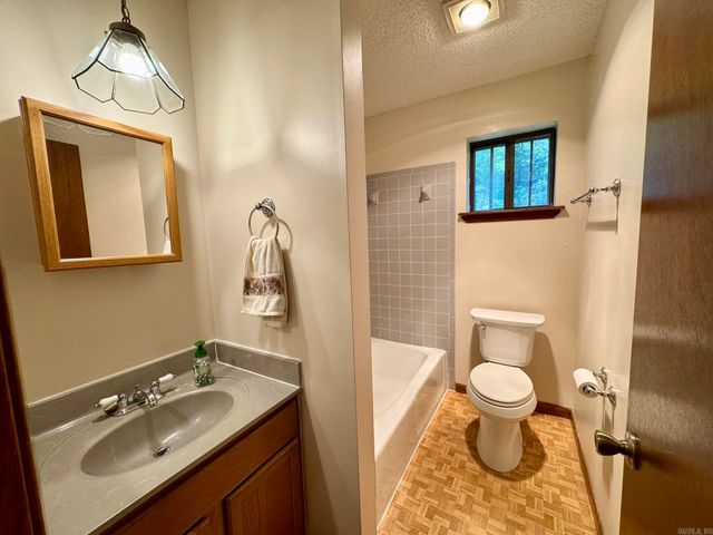 22710 Crystalwood Drive, Little Rock, AR 72210