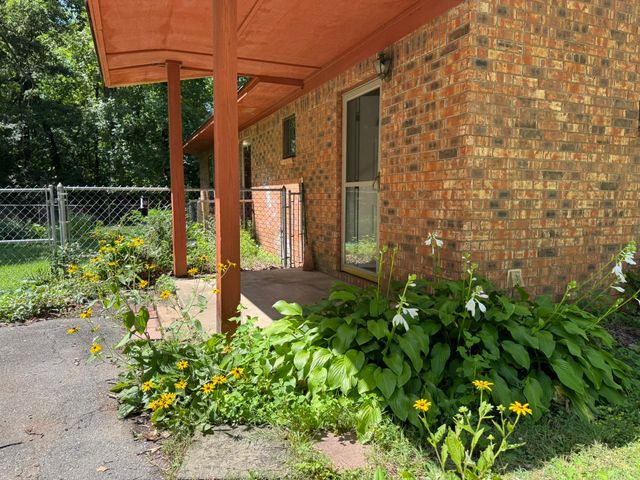 22710 Crystalwood Drive, Little Rock, AR 72210