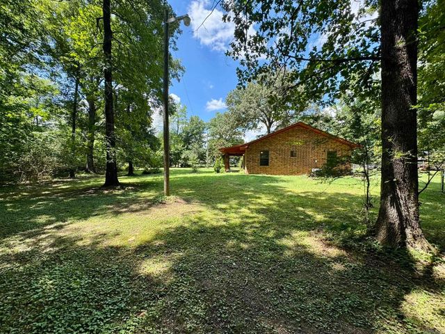 22710 Crystalwood Drive, Little Rock, AR 72210