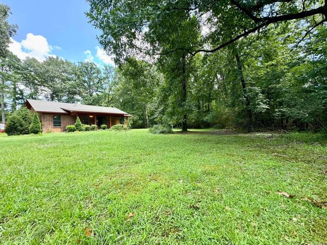 22710 Crystalwood Drive, Little Rock, AR 72210