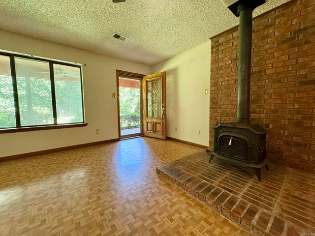 22710 Crystalwood Drive, Little Rock, AR 72210