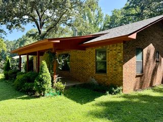 22710 Crystalwood Drive, Little Rock, AR 72210