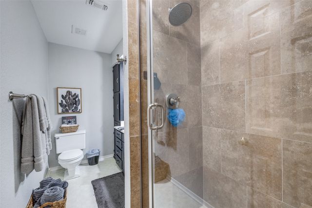 2501 High Oak Drive, Arlington, TX 76012