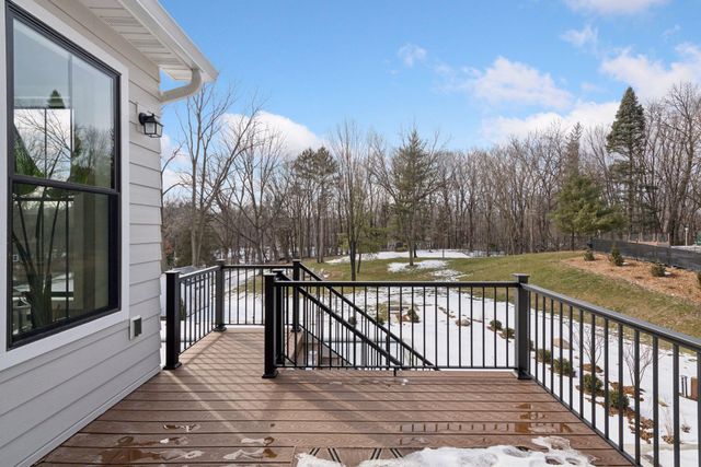 5120 Hooper Lake Road, Excelsior, MN 55331