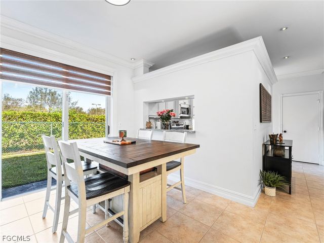 15111 NW 8th ST, Pembroke Pines, FL 33028