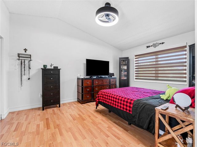 15111 NW 8th ST, Pembroke Pines, FL 33028