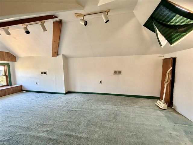 325 63rd ST, Newport News, VA 23607