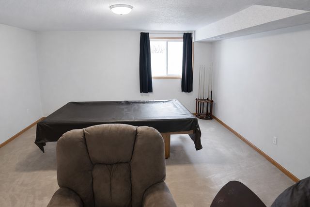 1450 Tower Lane NE 16, Cedar Rapids, IA 52402