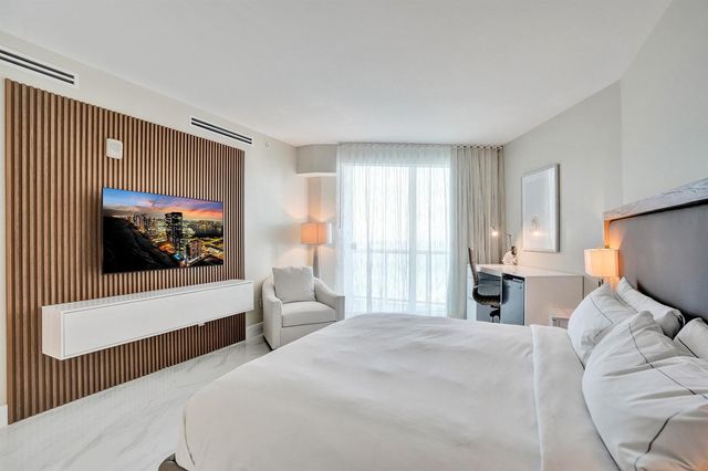 505 N Fort Lauderdale Beach Boulevard N 2500, Fort Lauderdale, FL 33304
