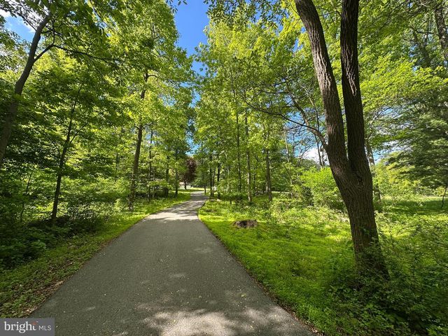 1801 MICHAEL RD, Myersville, MD 21773