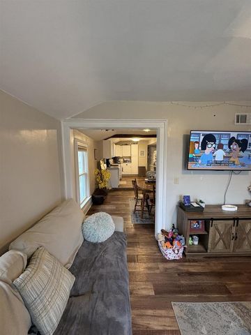 513 Milton Avenue, Janesville, WI 53545