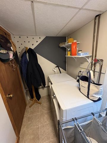 513 Milton Avenue, Janesville, WI 53545