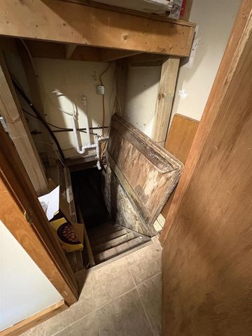 513 Milton Avenue, Janesville, WI 53545