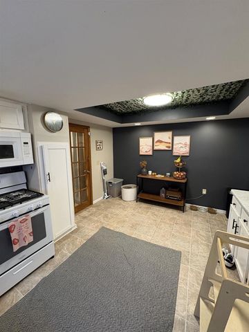 513 Milton Avenue, Janesville, WI 53545