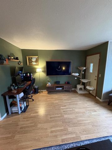 513 Milton Avenue, Janesville, WI 53545