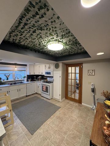 513 Milton Avenue, Janesville, WI 53545