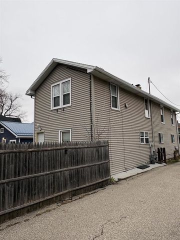 513 Milton Avenue, Janesville, WI 53545