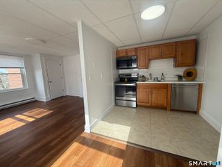 156 Garfield Avenue, New London, CT 06320