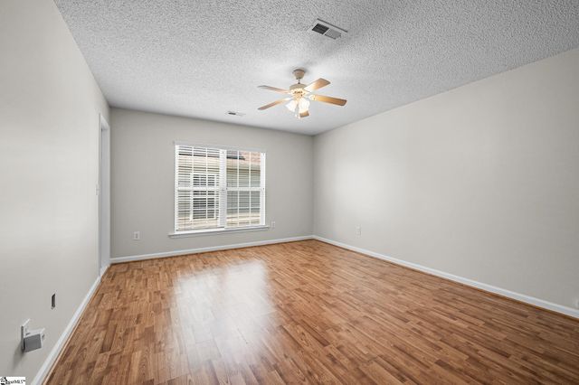 511 Smoothstone Drive, Duncan, SC 29334