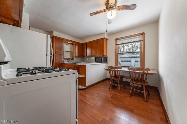 3911 Woodway Avenue, Parma, OH 44134