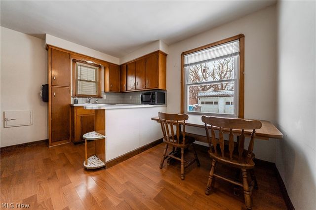 3911 Woodway Avenue, Parma, OH 44134