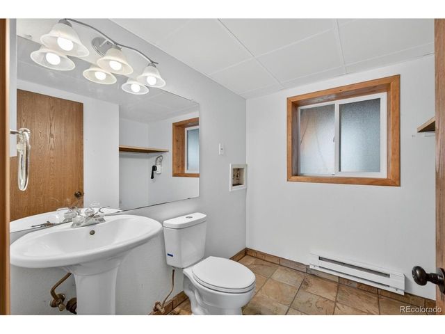 1313 S Zeno St, Aurora, CO 80017