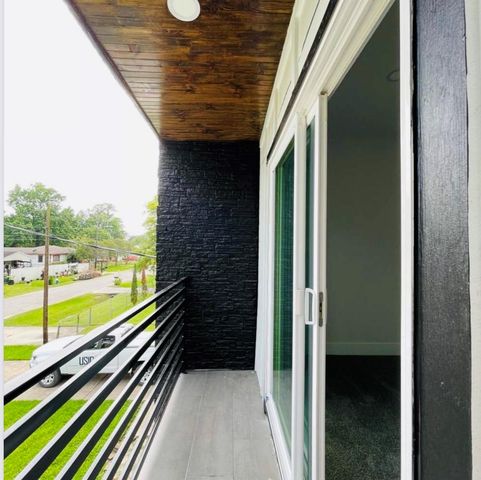 7203 Weyburn Street, Houston, TX 77028