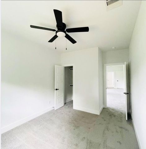 7203 Weyburn Street, Houston, TX 77028