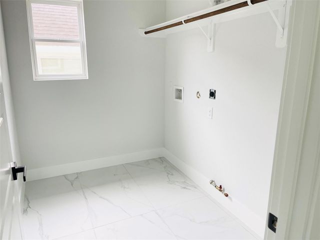 7203 Weyburn Street, Houston, TX 77028