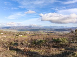 445 Mt Castle Drive, Eagle Point, OR 97524