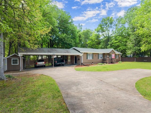 5855 Willis Lane, Cumming, GA 30040