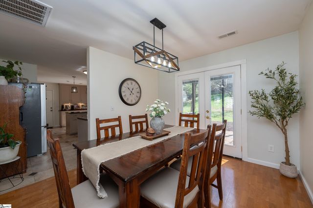 39 Perkins Court, Greer, SC 29651