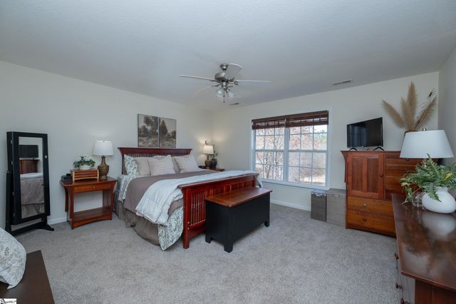 39 Perkins Court, Greer, SC 29651