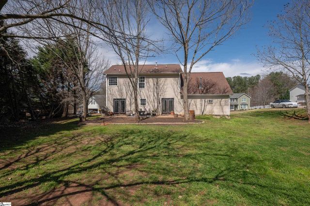 39 Perkins Court, Greer, SC 29651