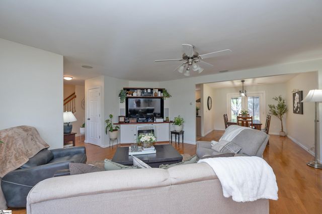 39 Perkins Court, Greer, SC 29651