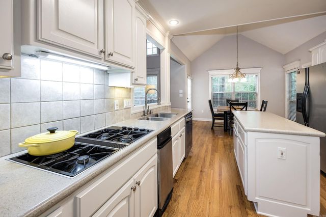 2106 Wellington Woods Drive, Little Rock, AR 72211