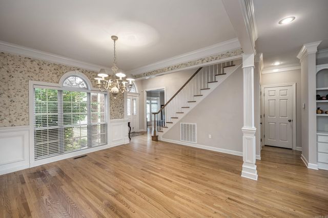 2106 Wellington Woods Drive, Little Rock, AR 72211