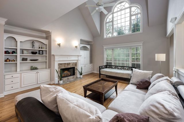 2106 Wellington Woods Drive, Little Rock, AR 72211