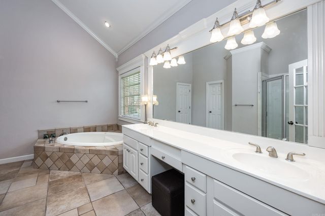 2106 Wellington Woods Drive, Little Rock, AR 72211