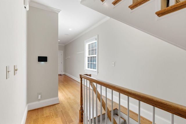 221 Holiday Road, Lexington, KY 40502